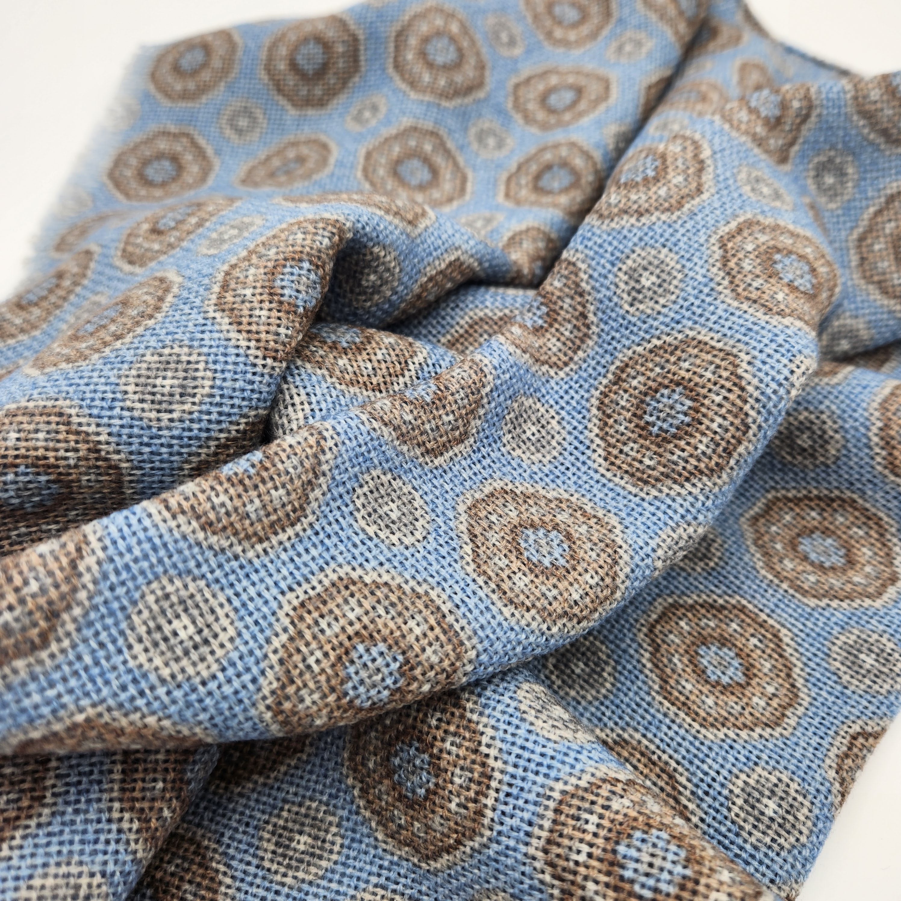 Scarf Light Wool Julius Blue