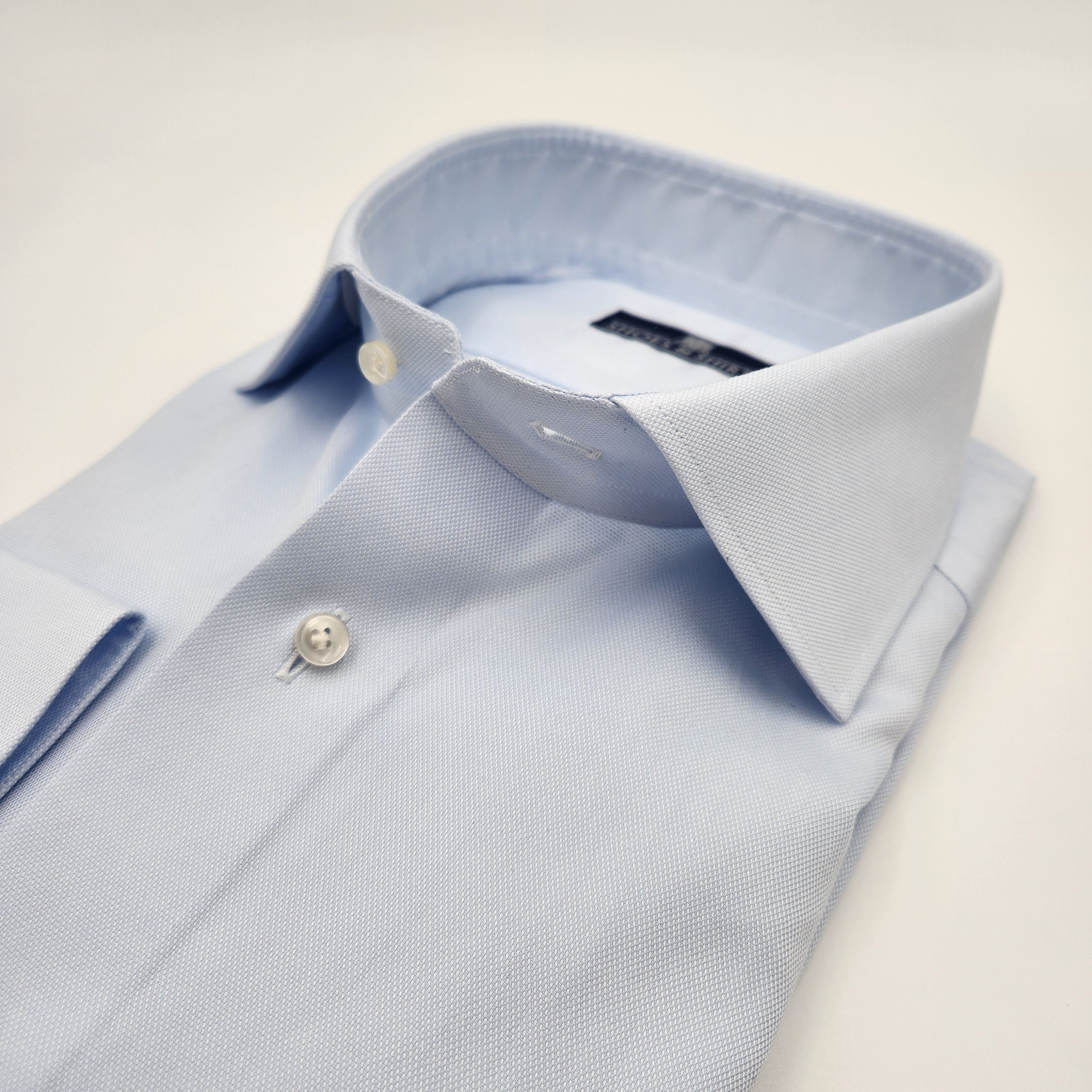 Cutaway MF Oxford Light Blue