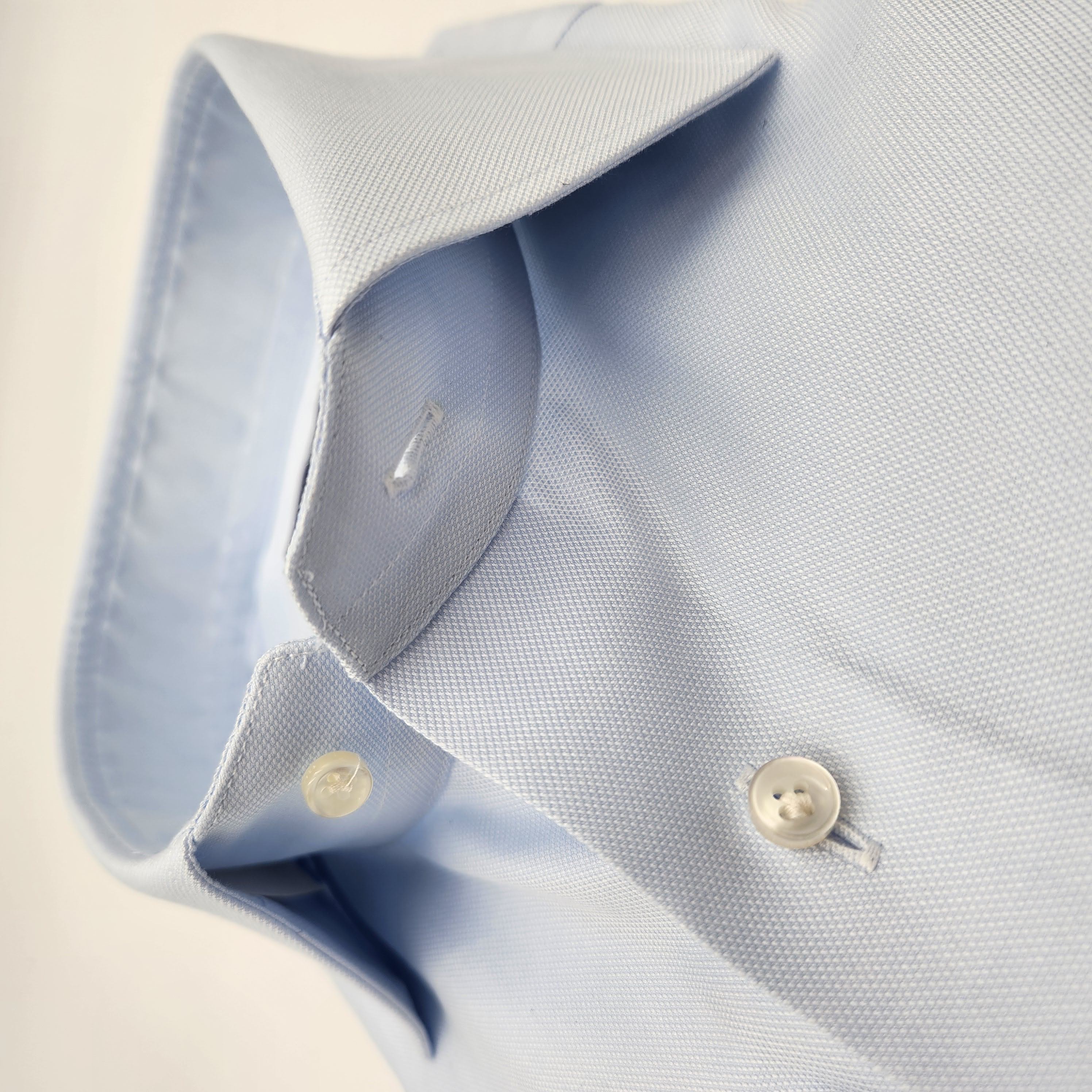 Cutaway MF Oxford Light Blue