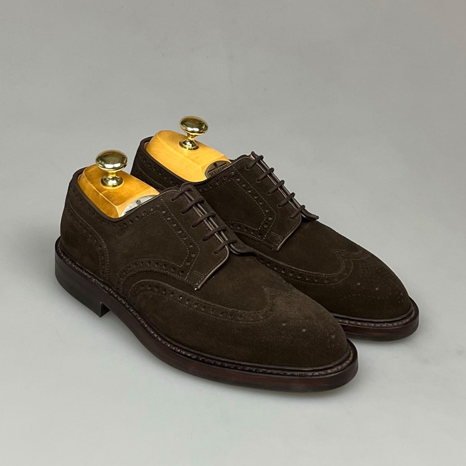 Crockett & Jones Pembroke Suede Dainite Donker Bruin