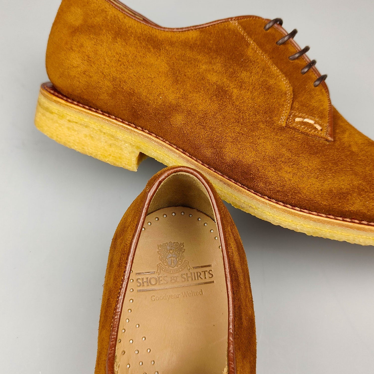 Julius Moraira Blucher Suede