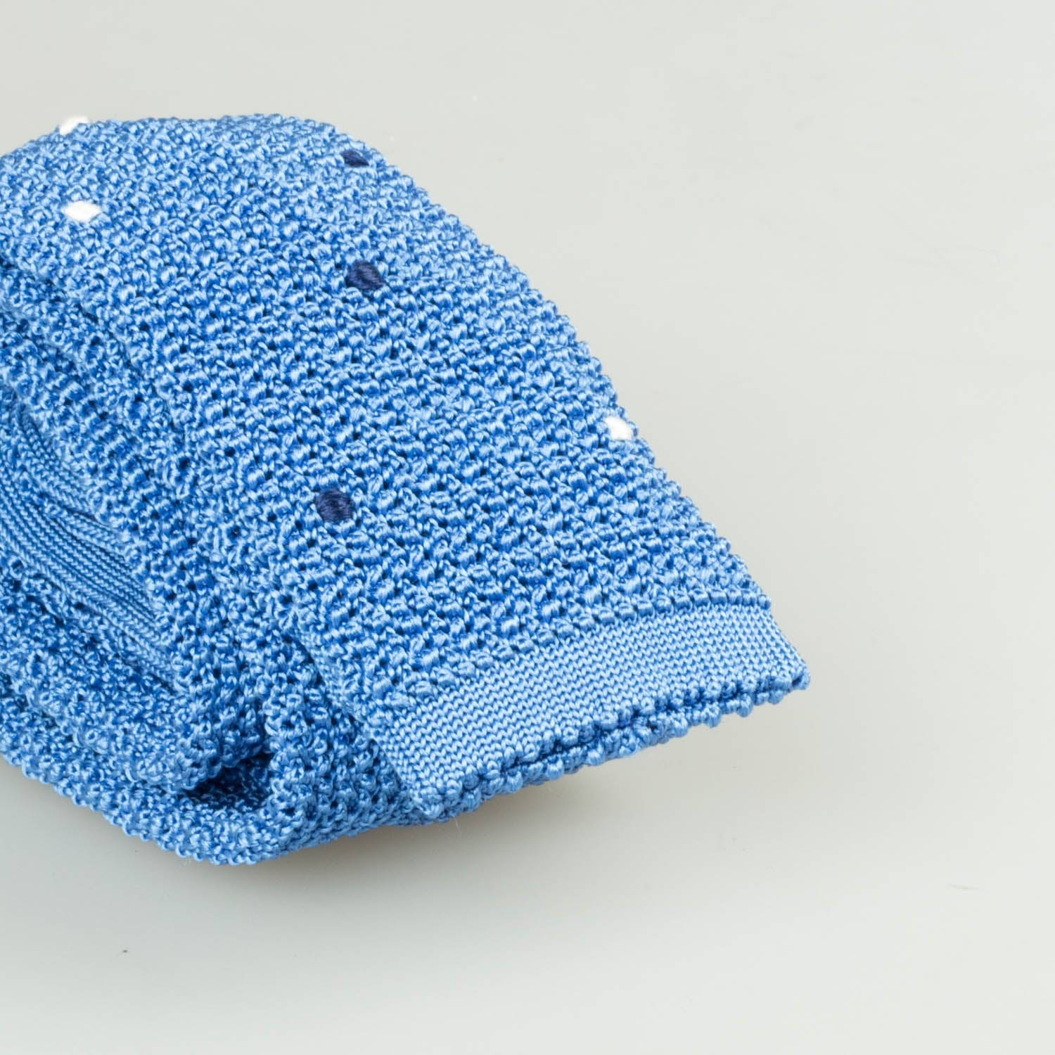 Julius Knitted Dots