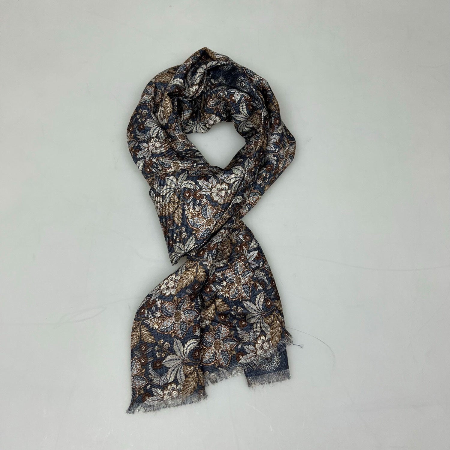 Julius Scarf Light Wool Nimes