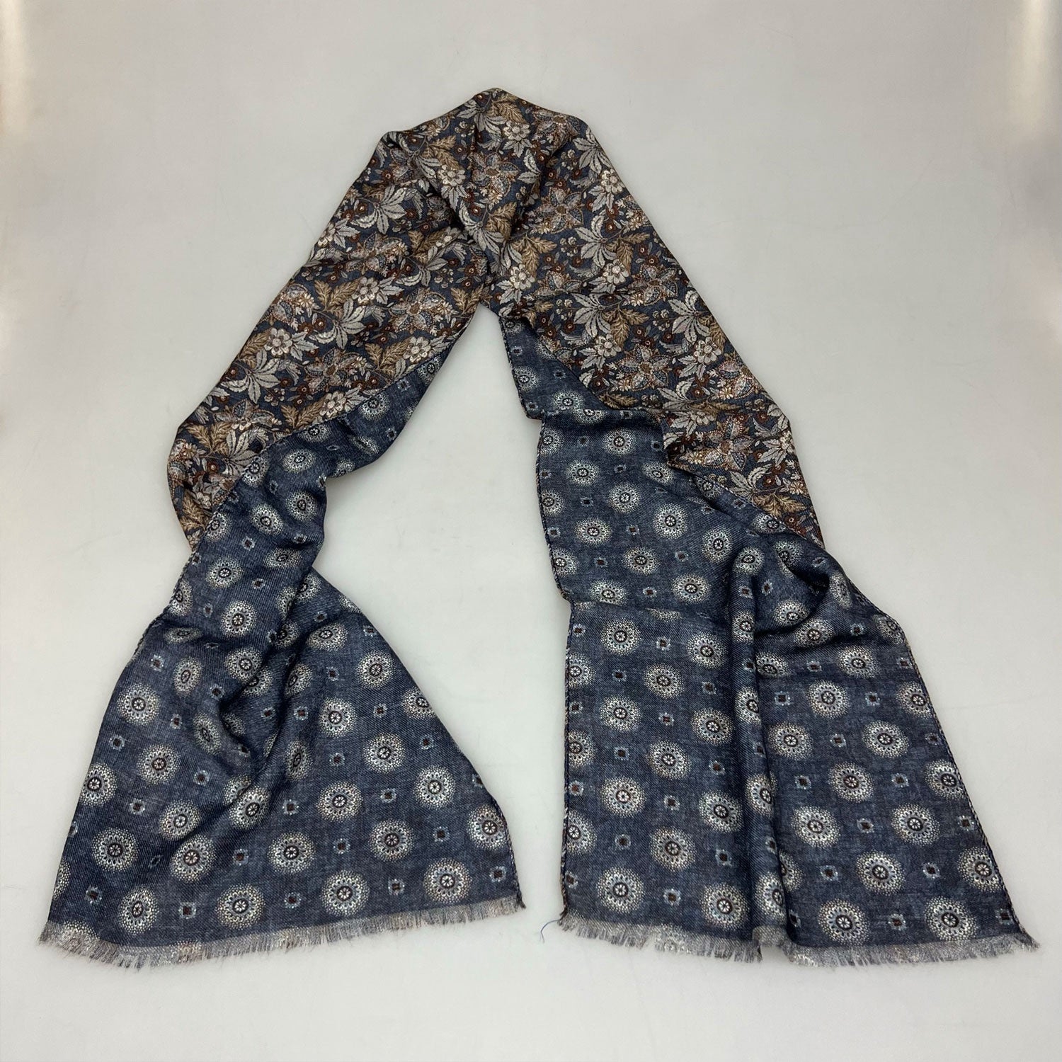 Julius Scarf Light Wool Nimes