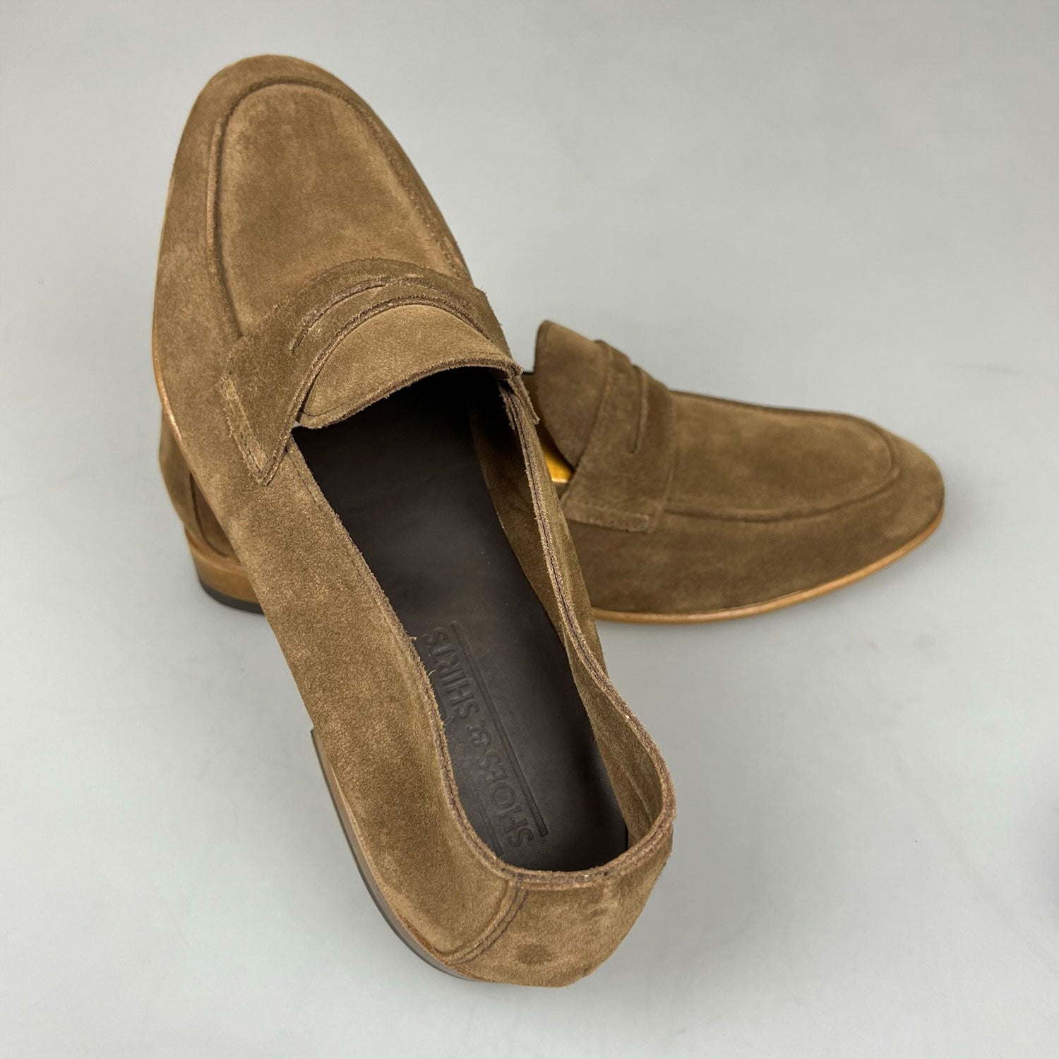 Julius Arturo Unlined Sigaro