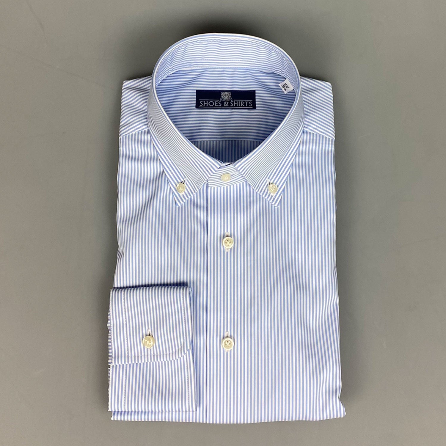 Julius Button D Modern Stripe