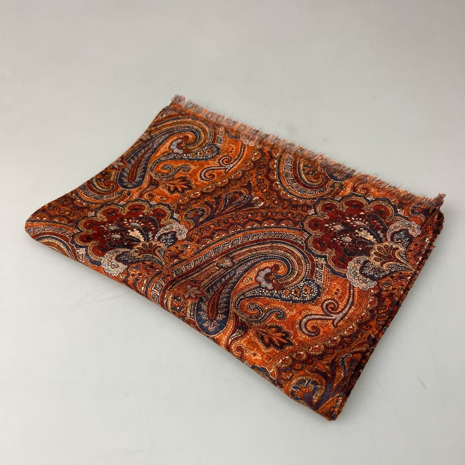 Julius Scarf Luxury Wool Bari Bruin