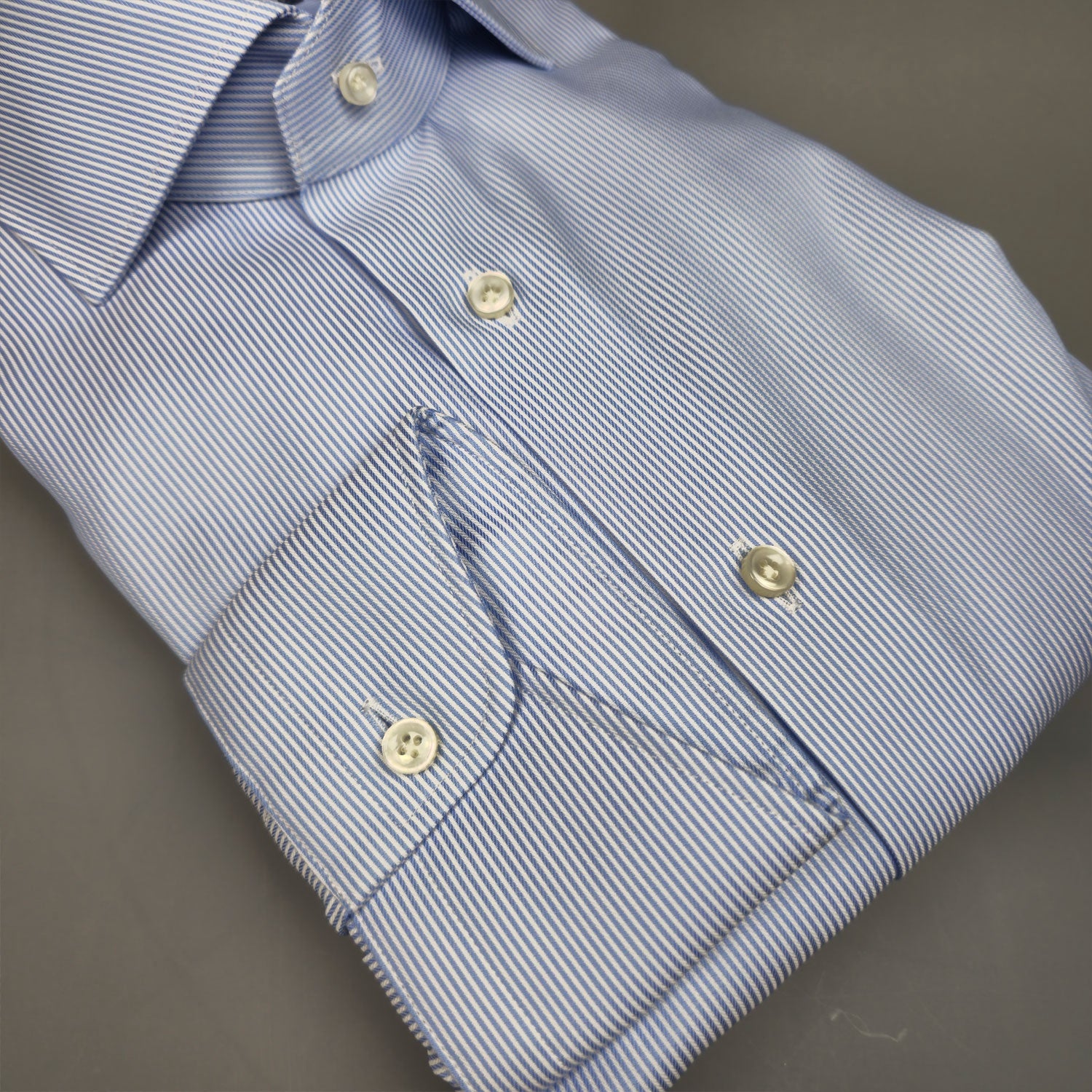 Julius Cutaway MF Stripe Weave Licht Blauw
