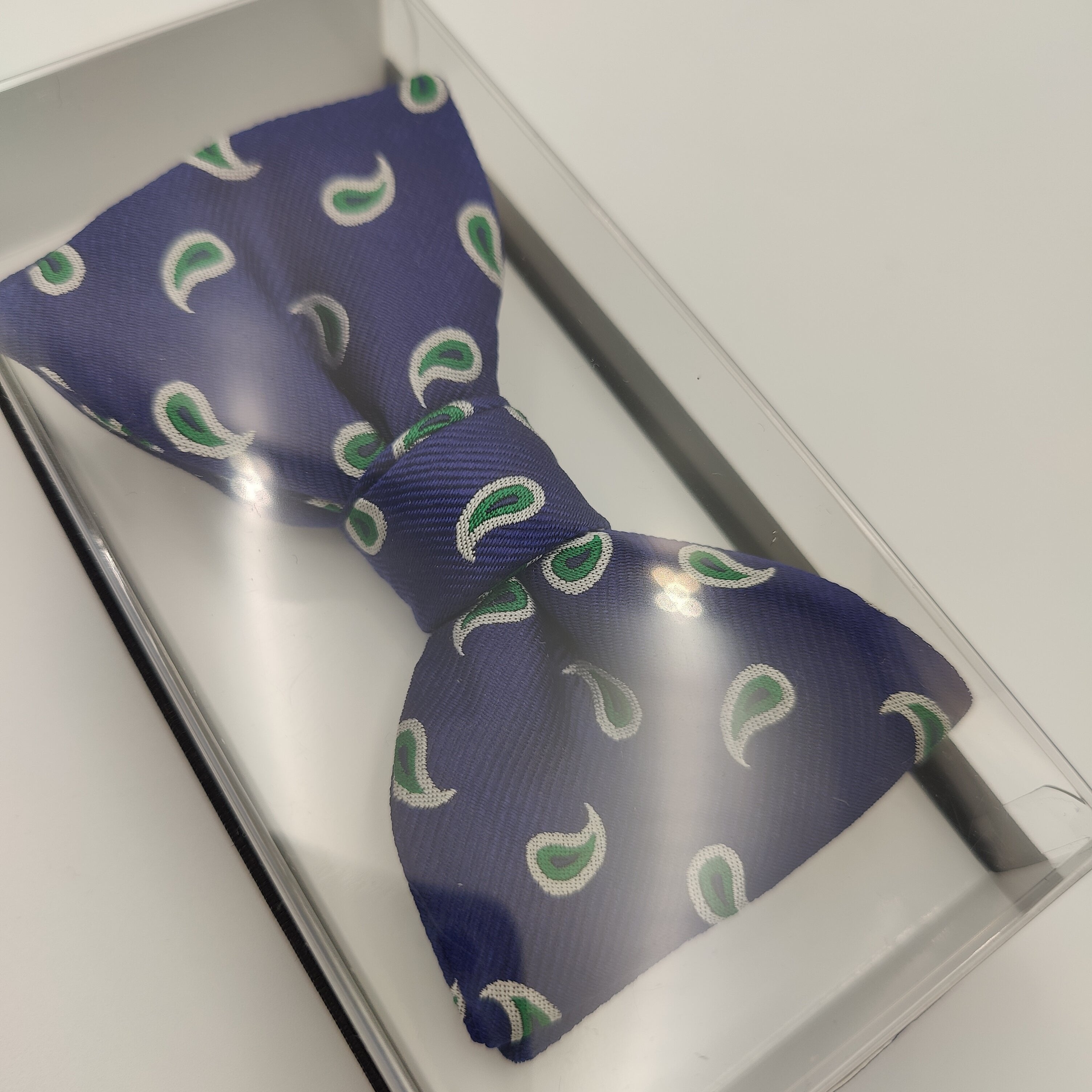 Bow-Tie Paisley Fresh Blue