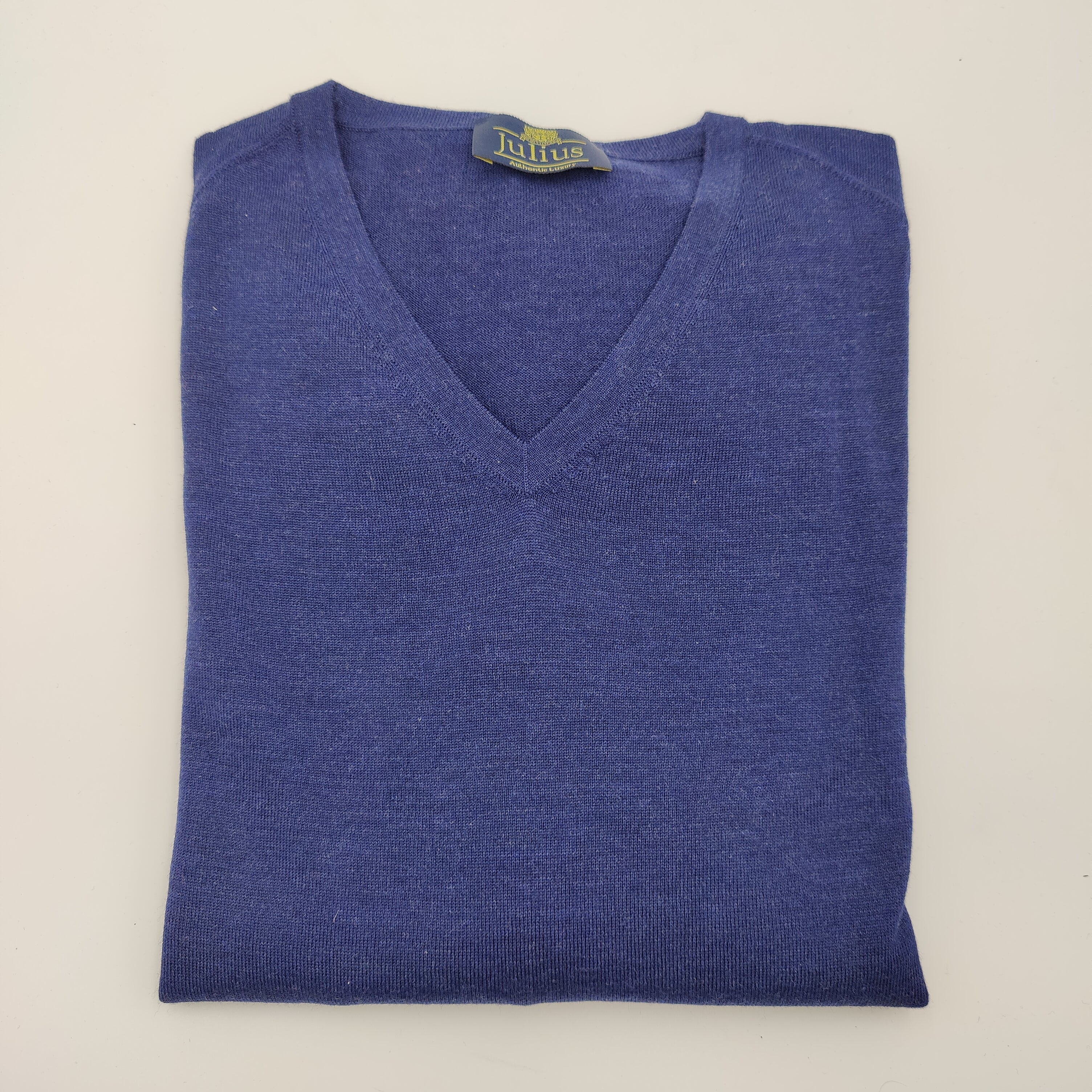 V-Neck Merino Sweater Blue
