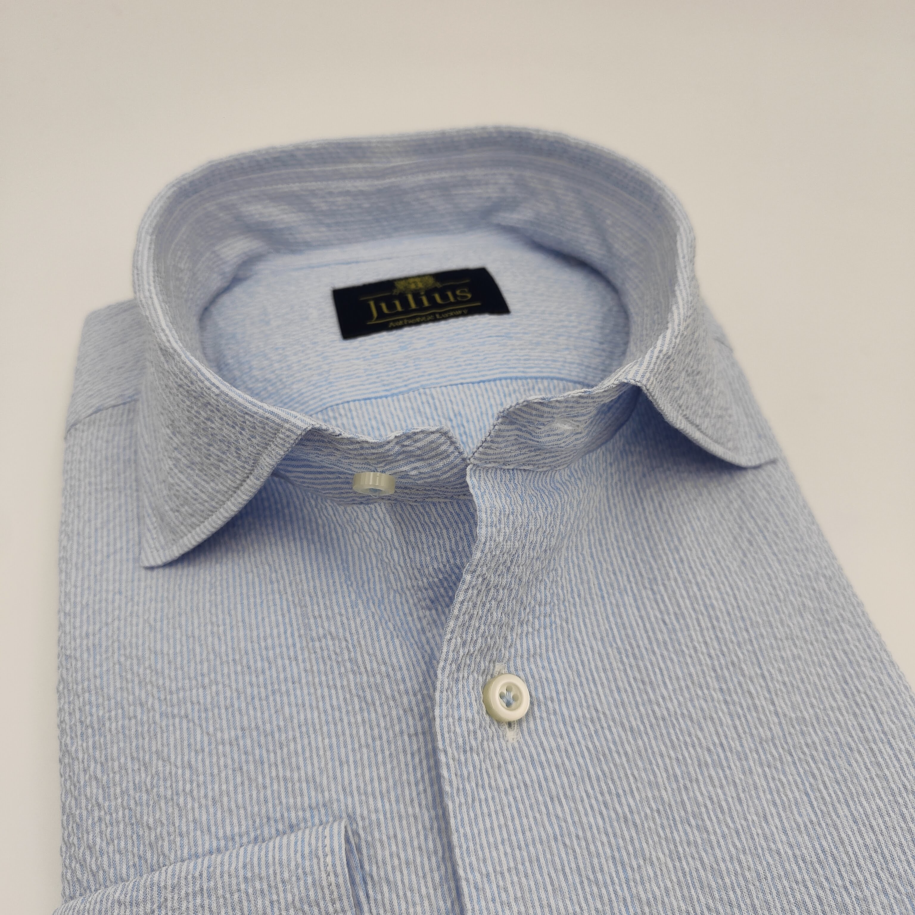 Cutaway Seersucker Shirt Light Blue