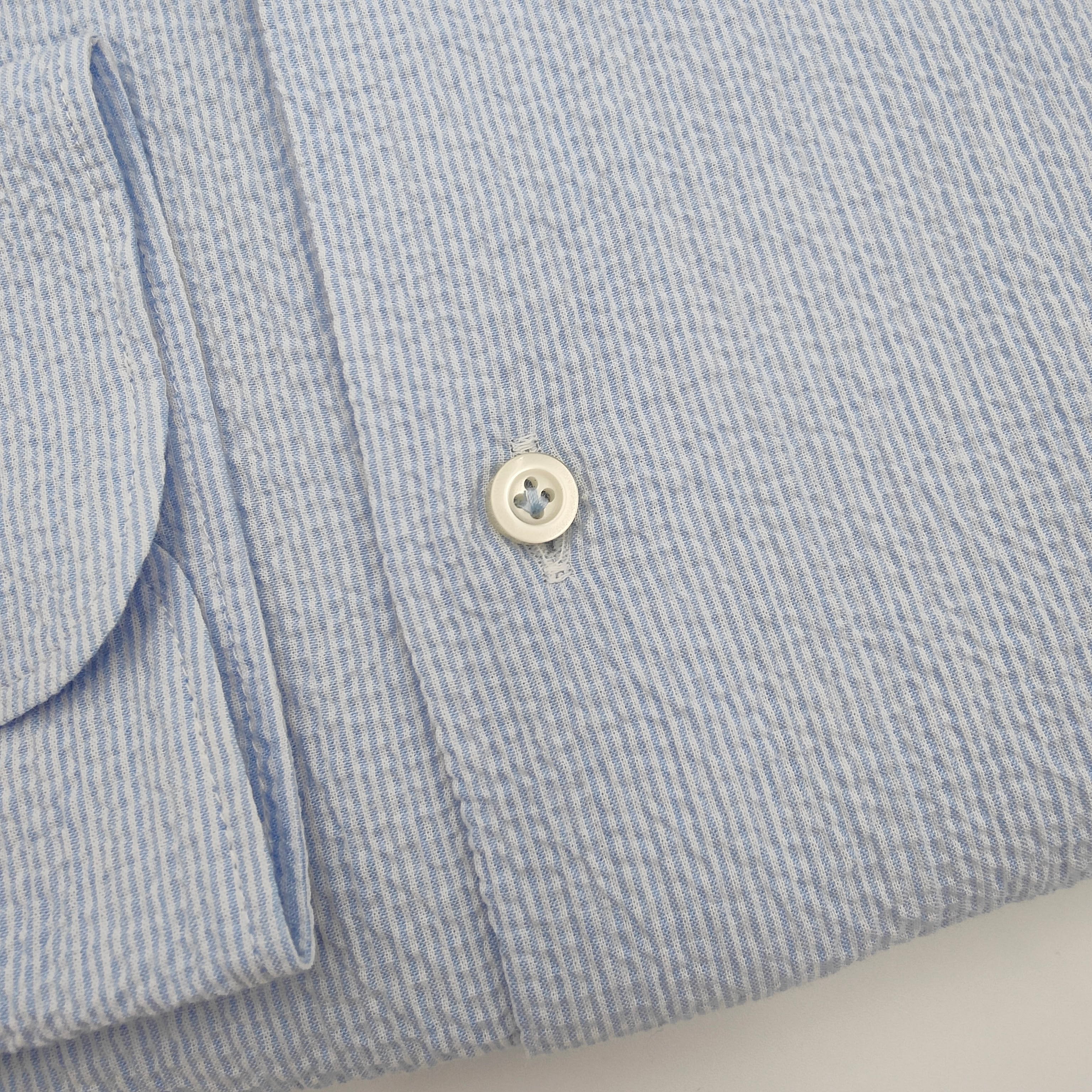 Cutaway Seersucker Shirt Light Blue