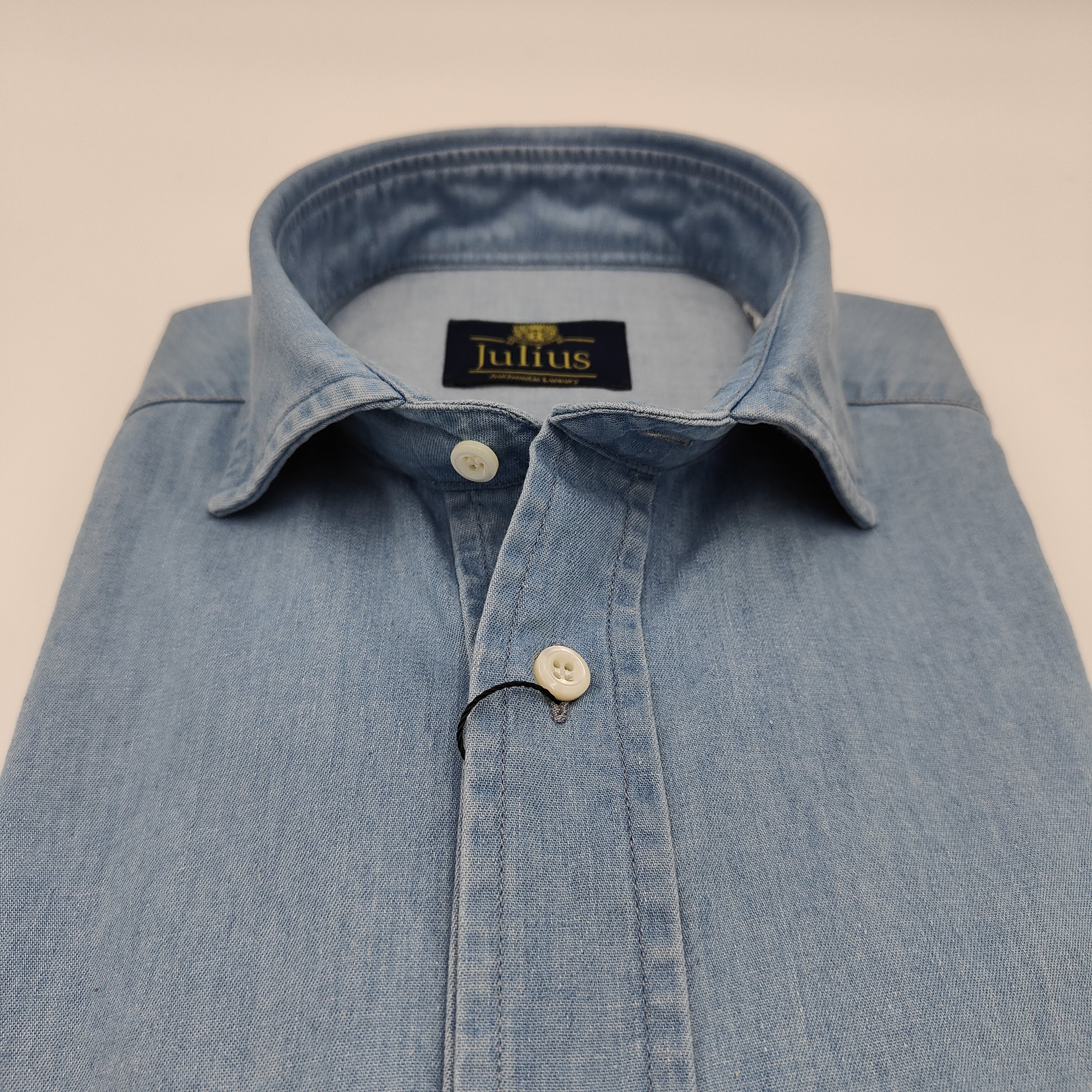 Cutaway Exclusive Denim Light Blue