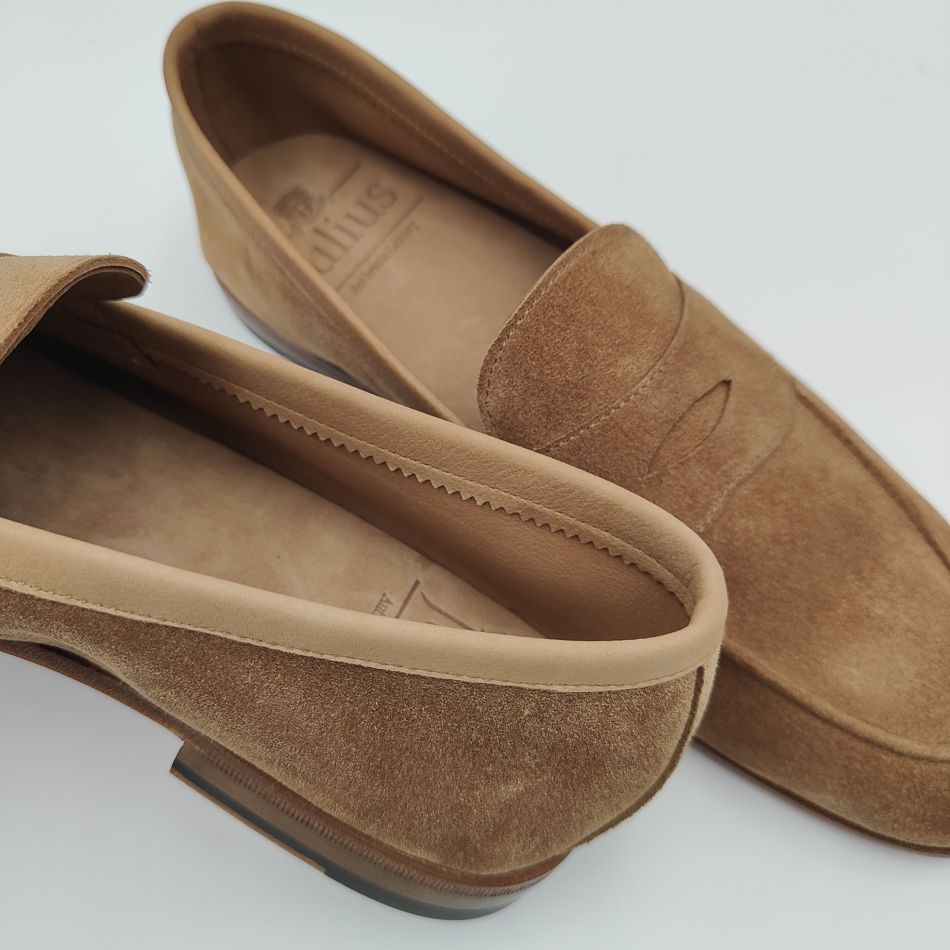 Oliver Unlined Loafer Sand