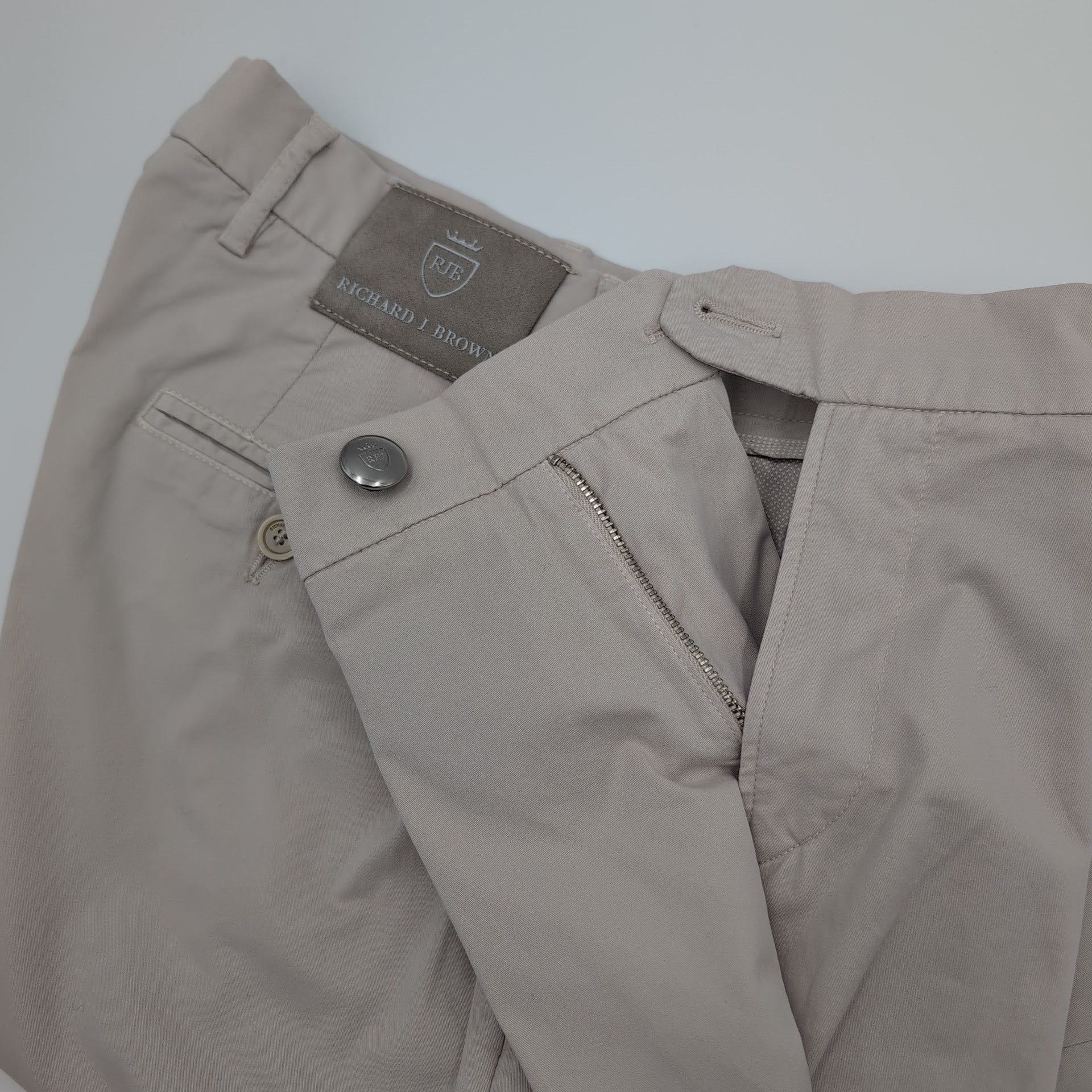 Chino Icon Singapore Beige