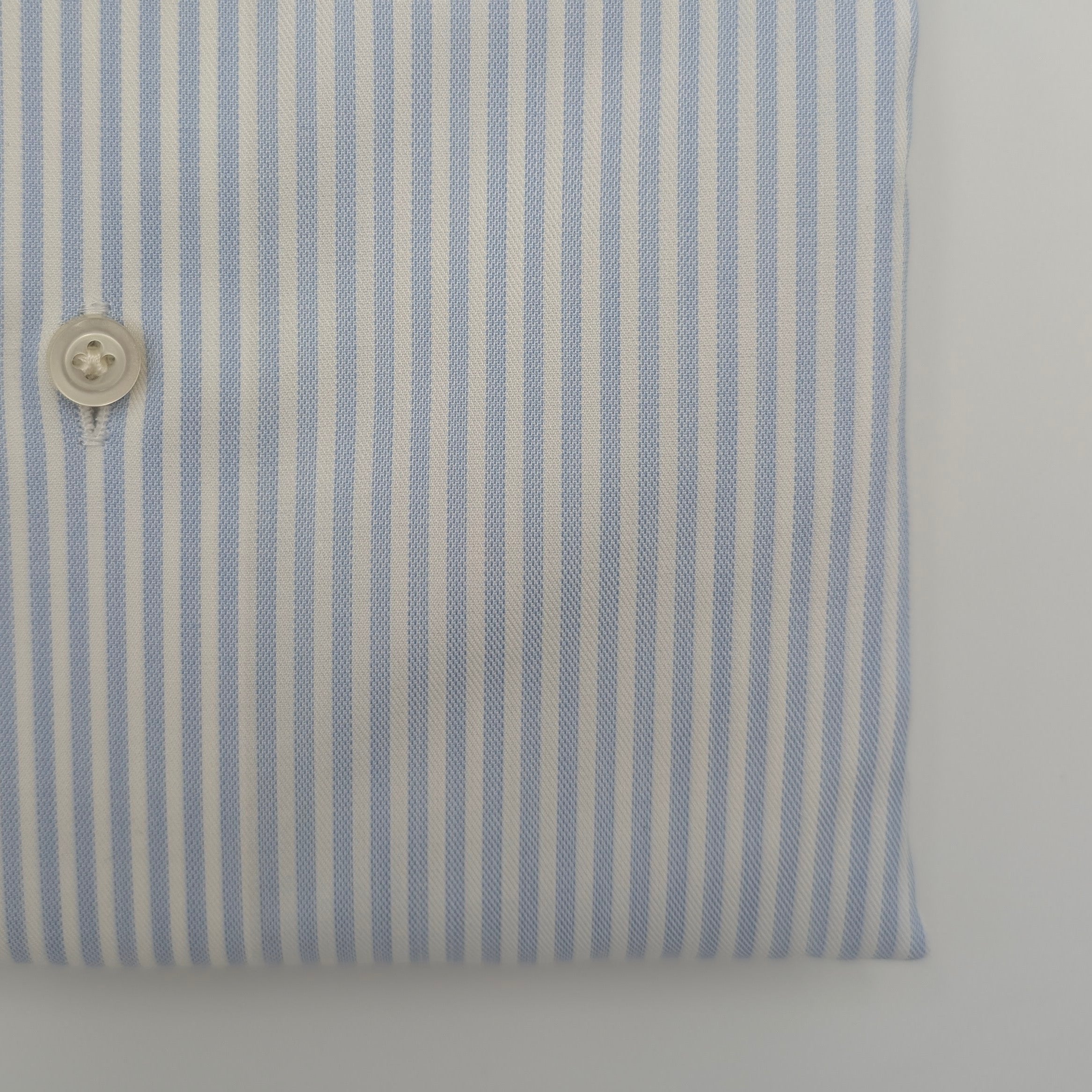Cutaway Shirt Comfort Stripe Light Blue
