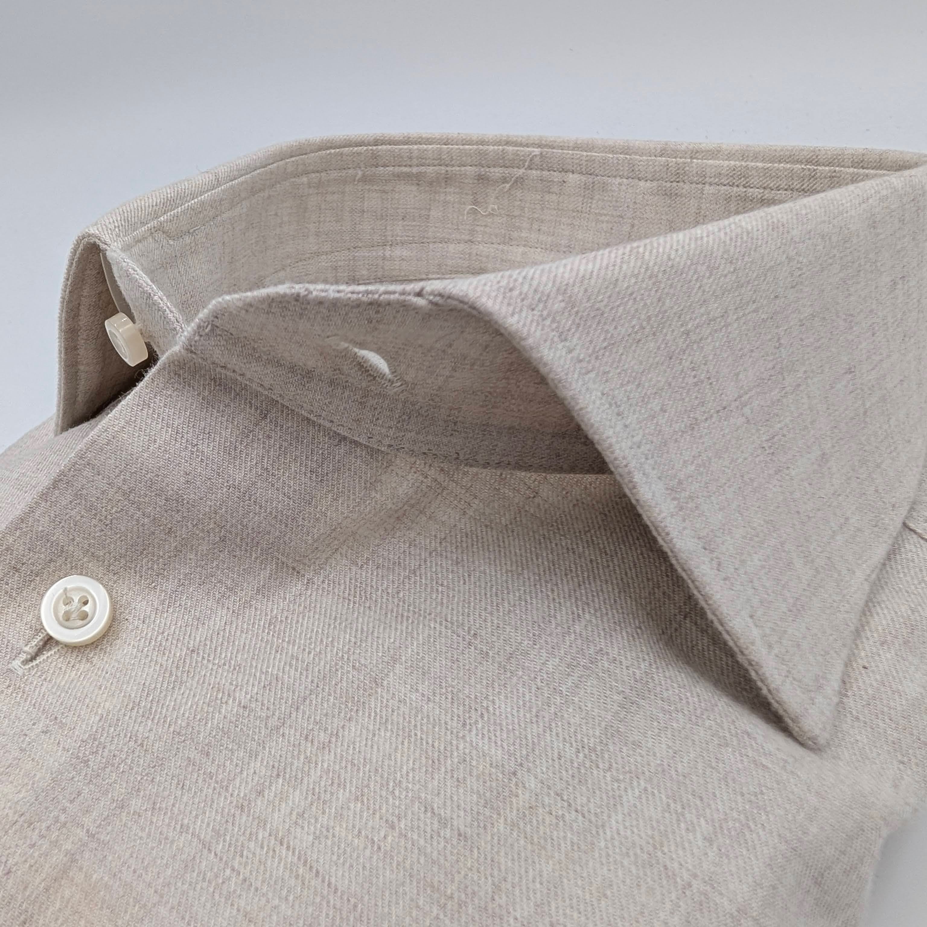 Cutaway Shirt Flannel Beige