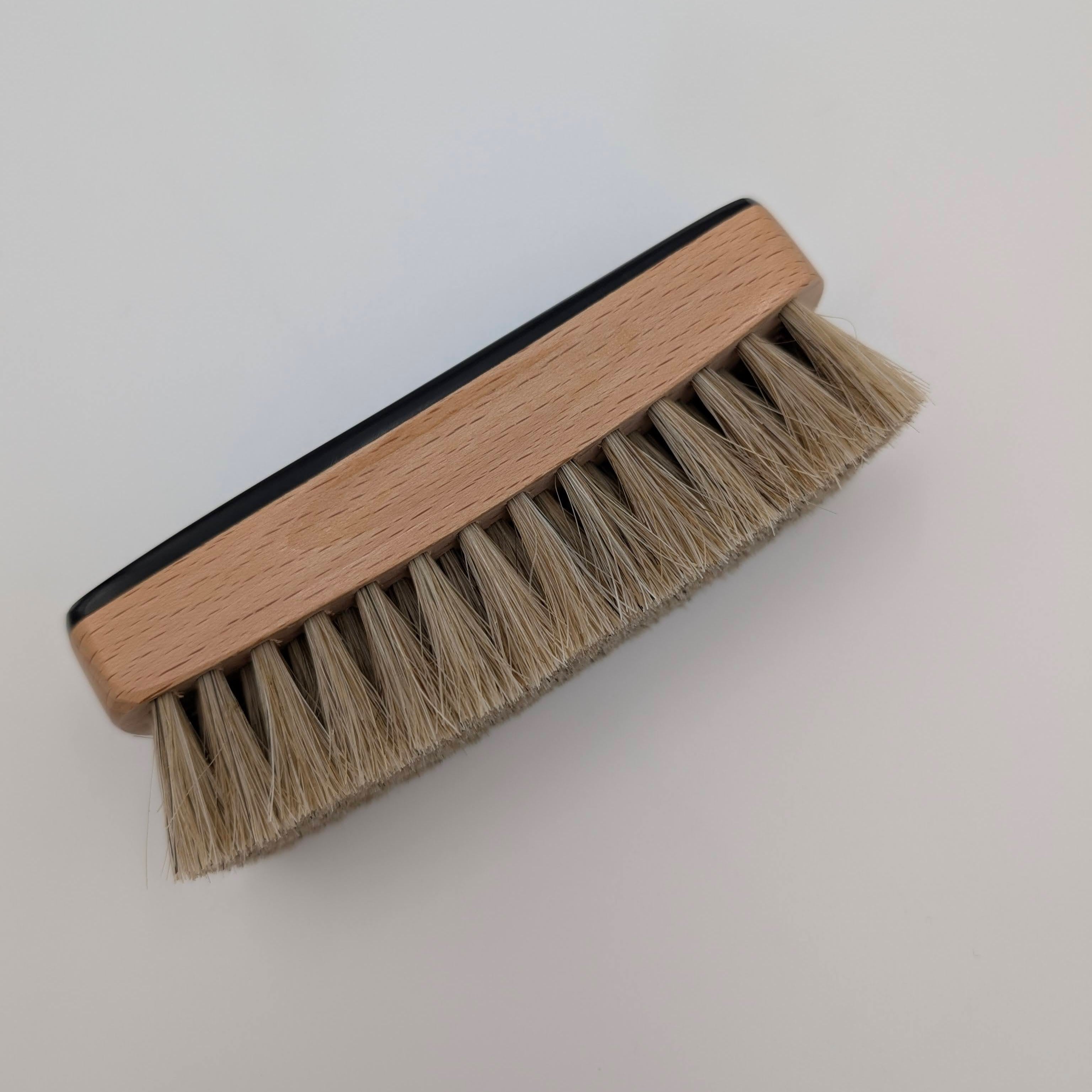 Luxury Shoe Brush Horn Light