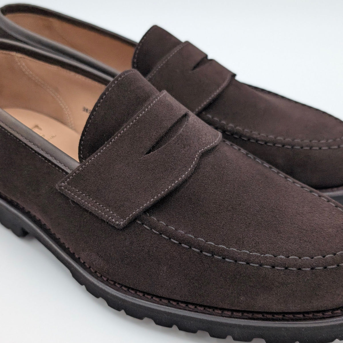 Boston 2 Dark Oak Suede