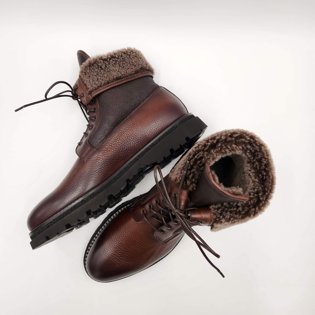 Hand-polished Fur-lined Boot Dark Brown