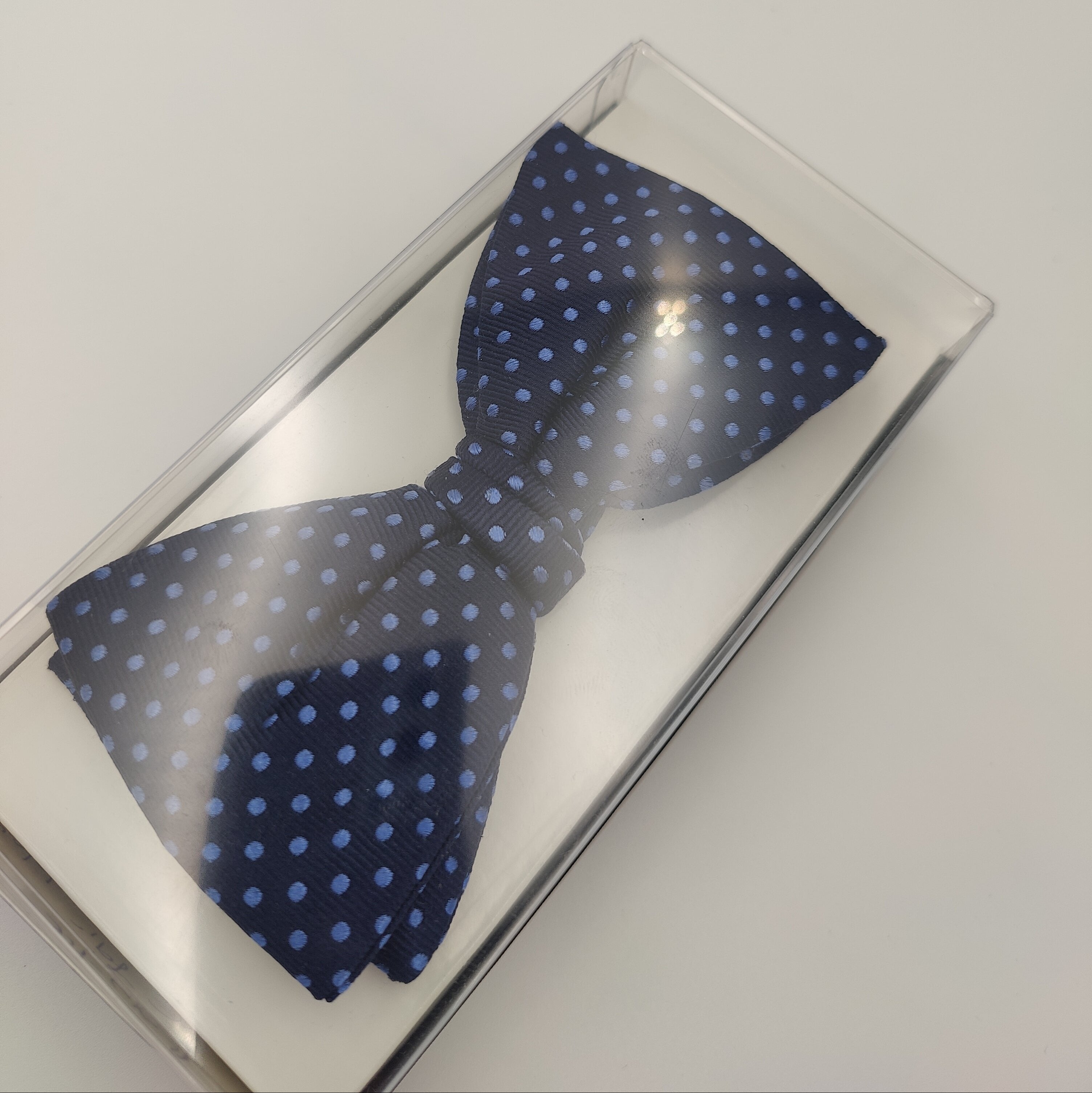 Bow-Tie Silk Polka Classic