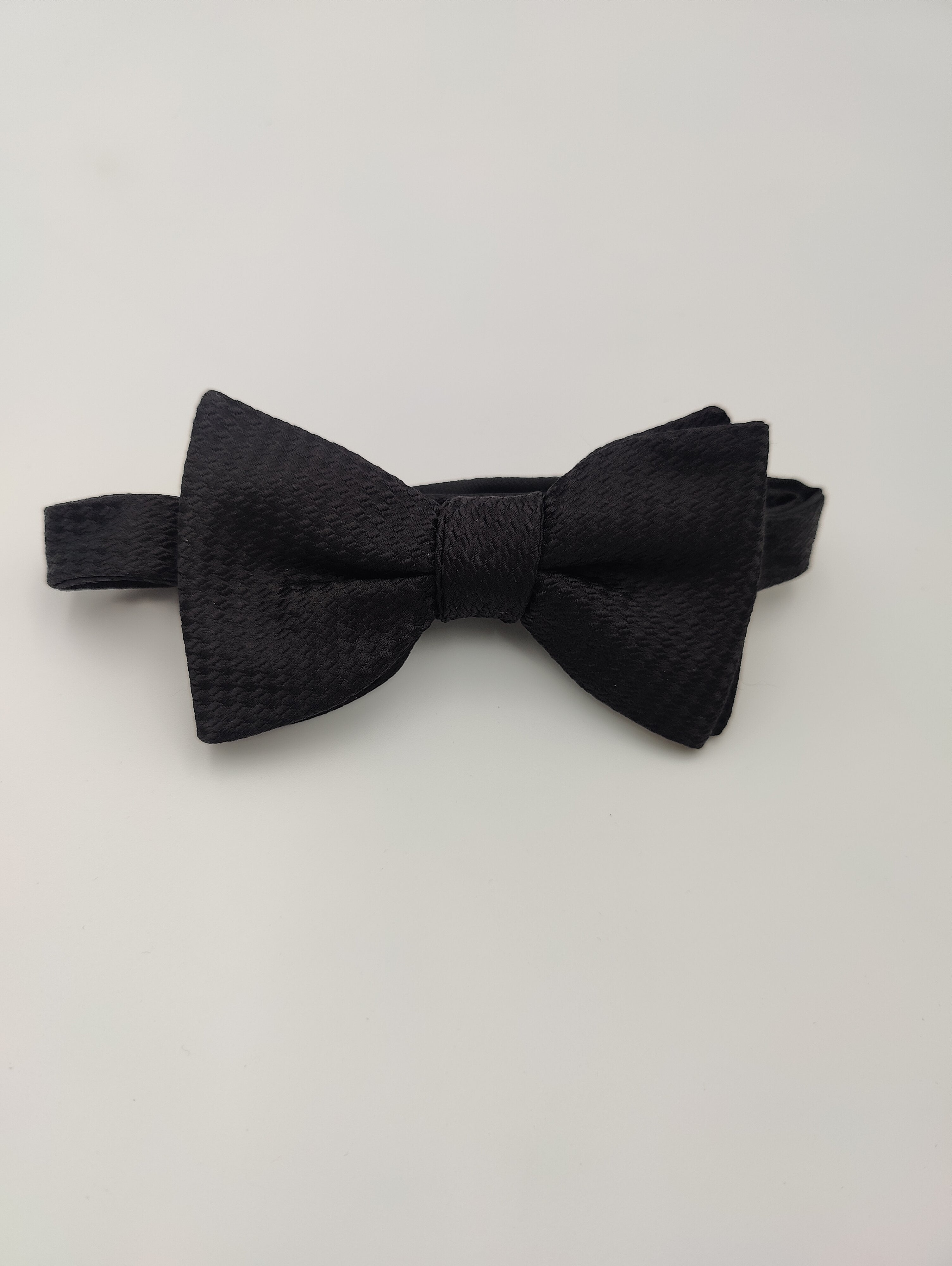 Bow-tie Classic