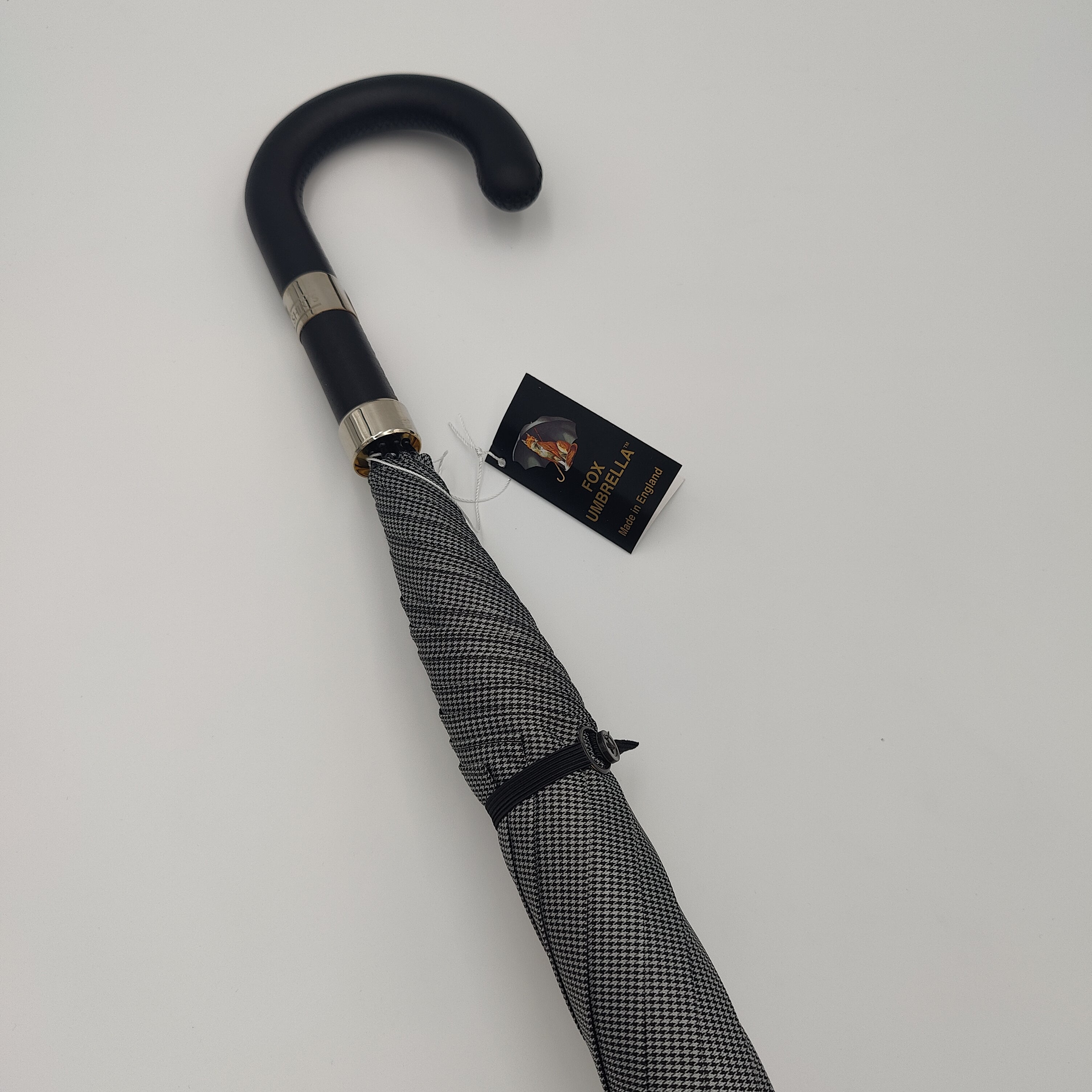 Fox Umbrella Houndstooth Black Leather Handle