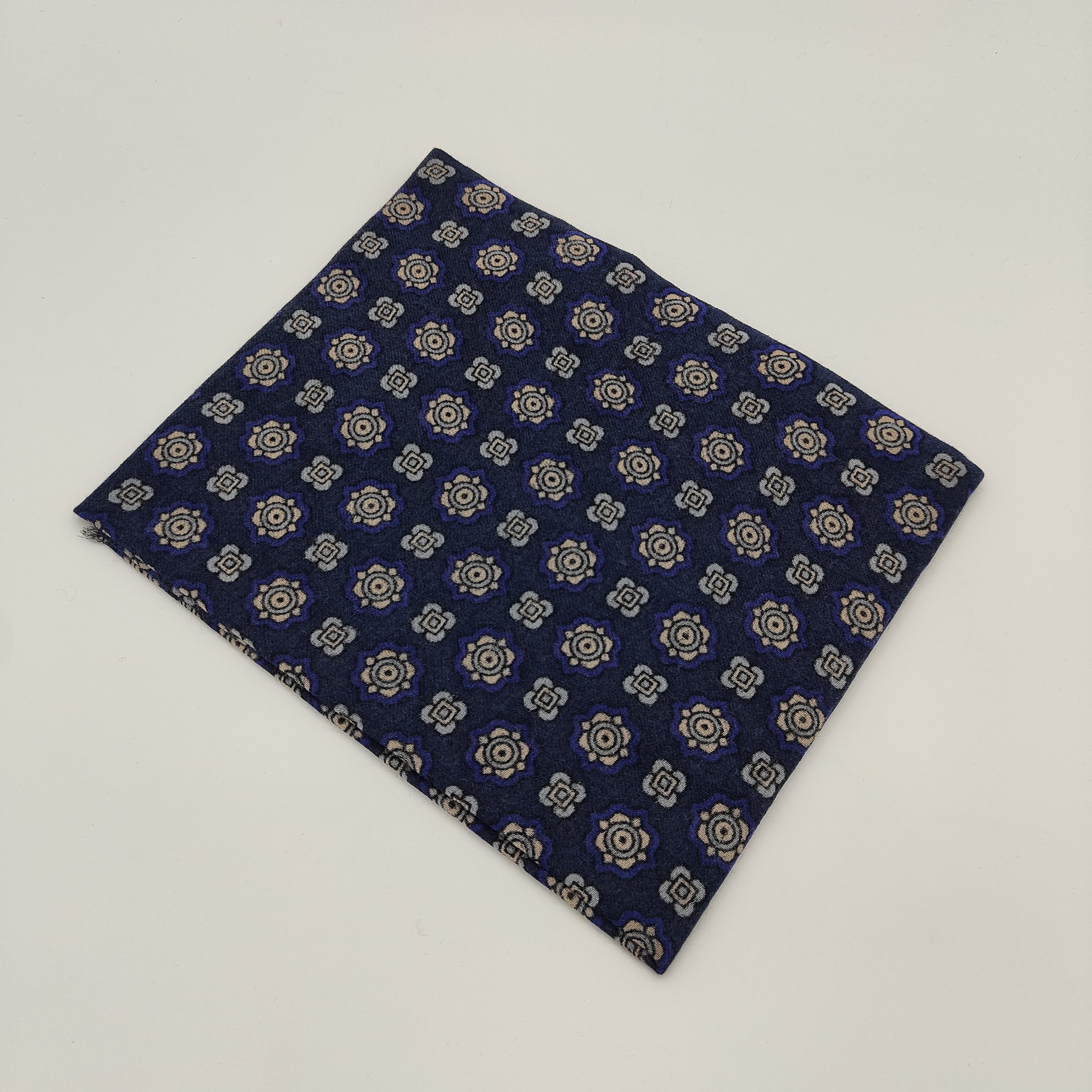 Scarf Light Wool Lucca Blue