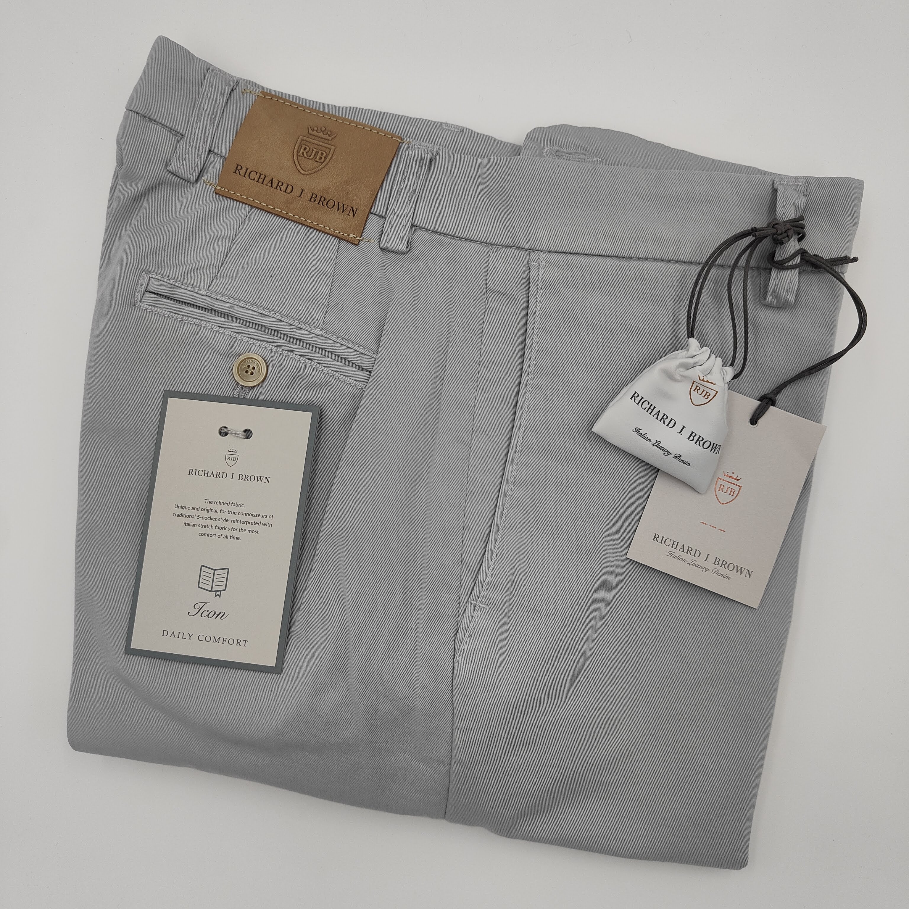 Chino Icon Singapore Light Blue