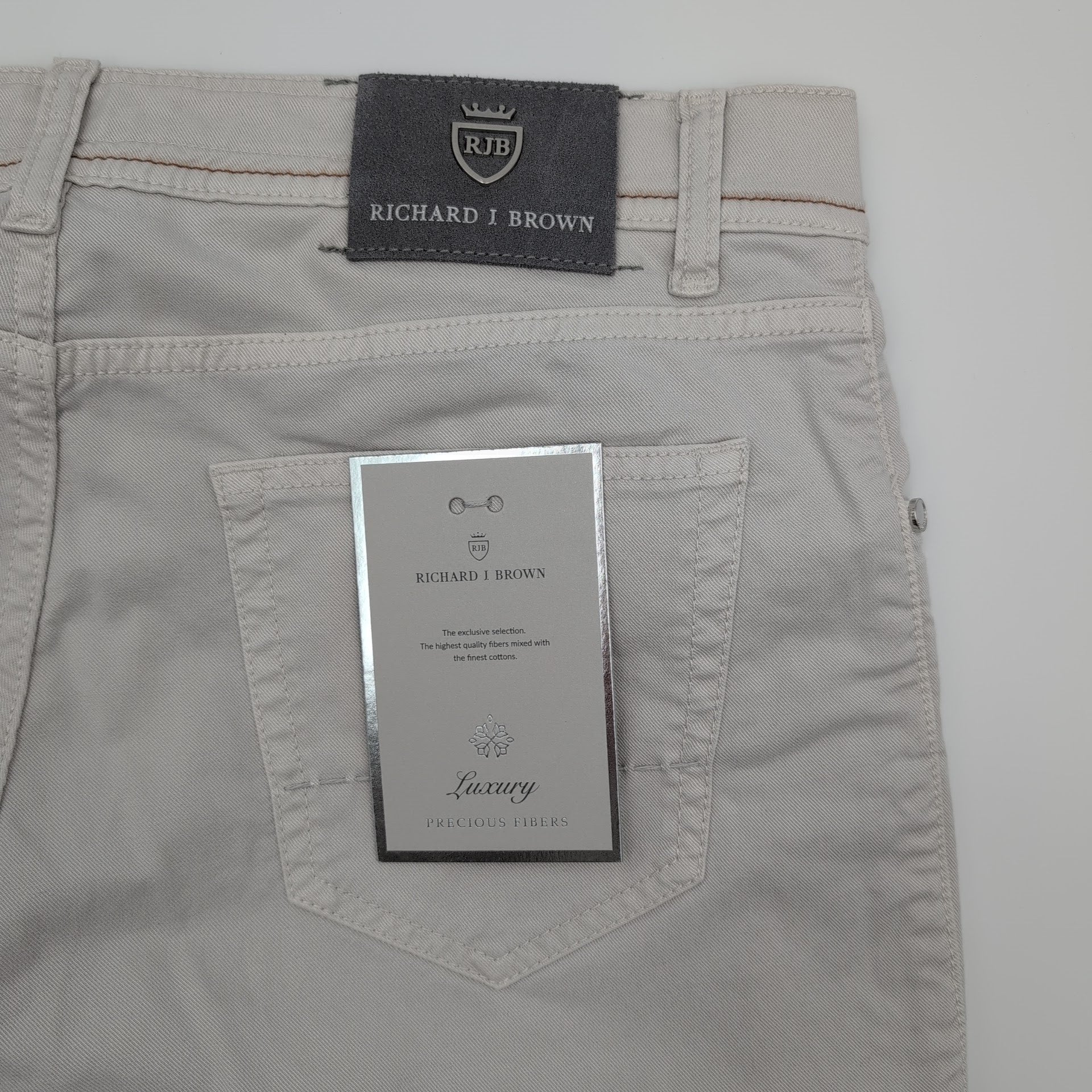 5-pocket Tokyo Luxury Silk Touch Light