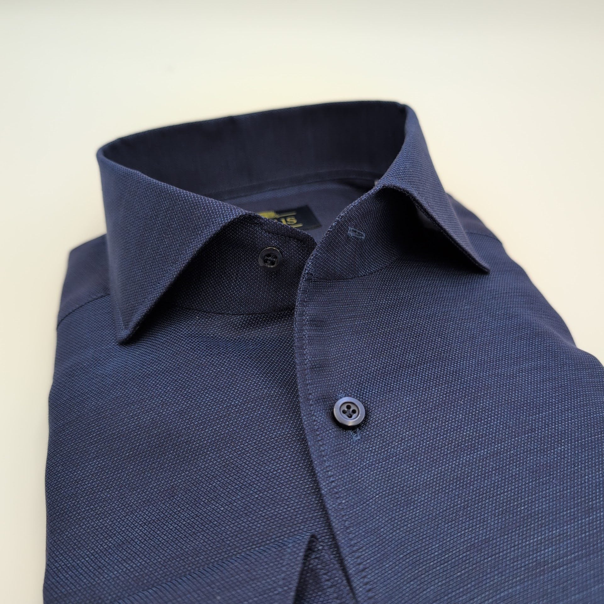 Cutaway Luxury Linen/Cotton Shirt Dark Blue