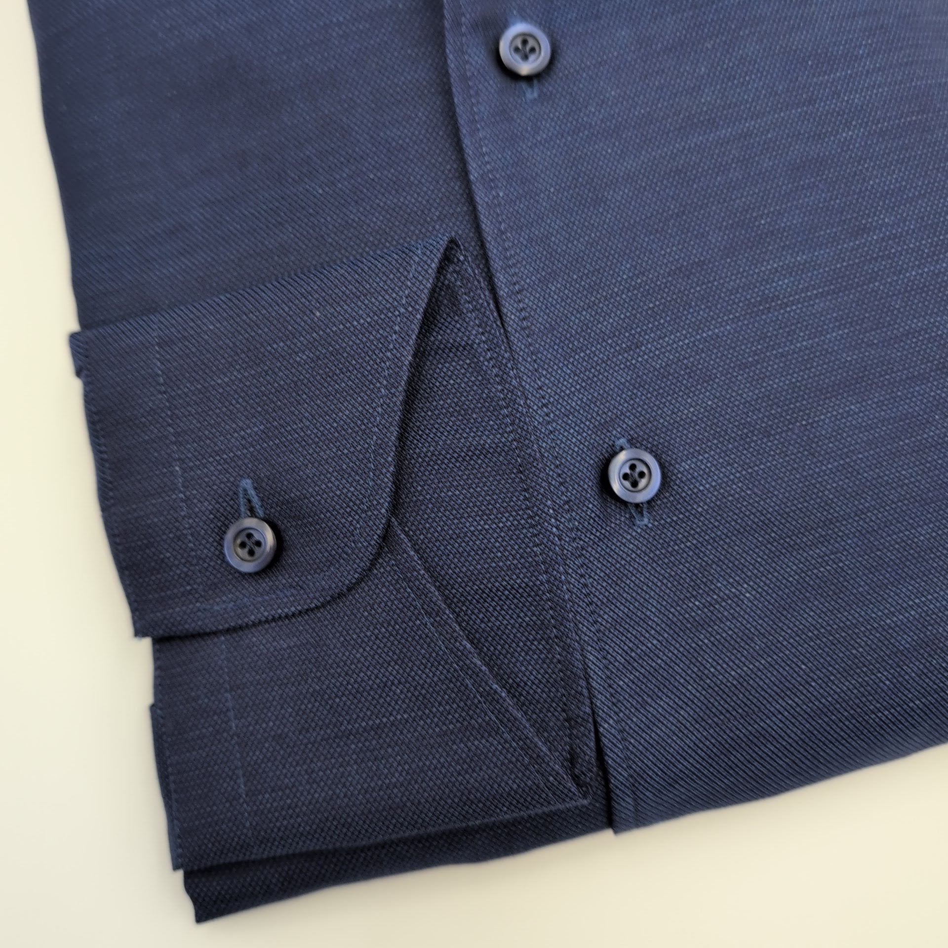 Cutaway Luxury Linen/Cotton Shirt Dark Blue