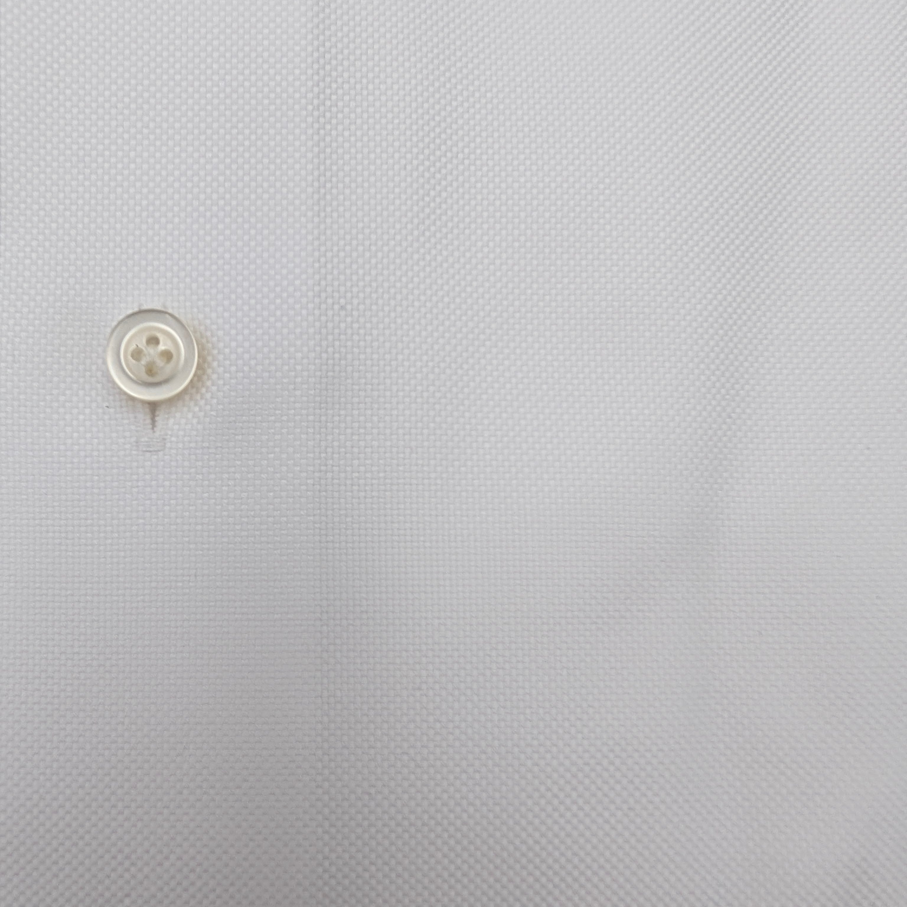 Cutaway Oxford White