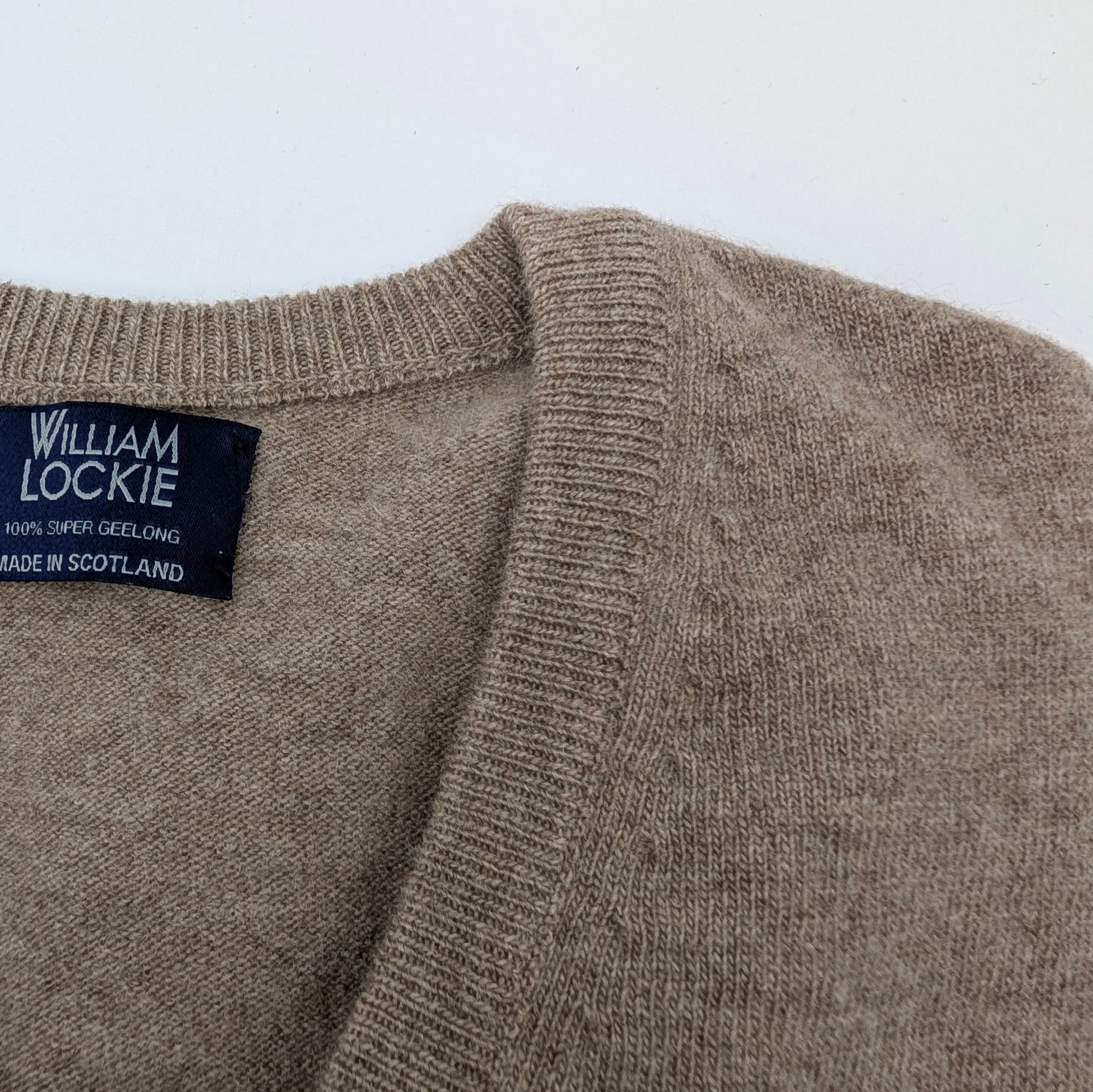 V-neck Super Geelong Sweater Dark Natural