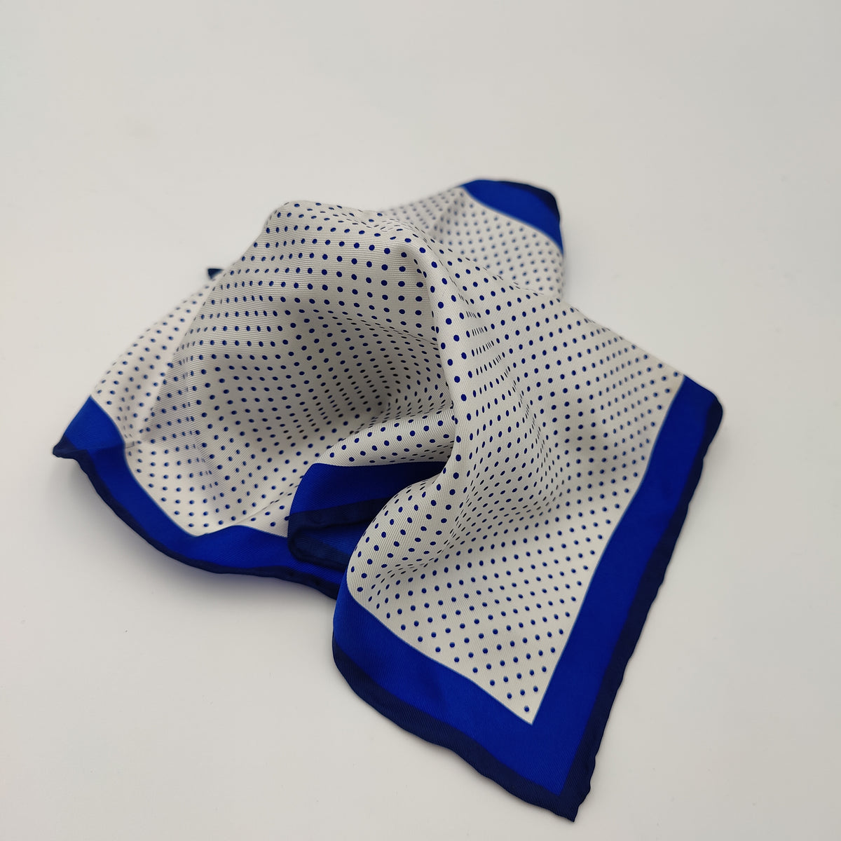 Pocket Square Dot White